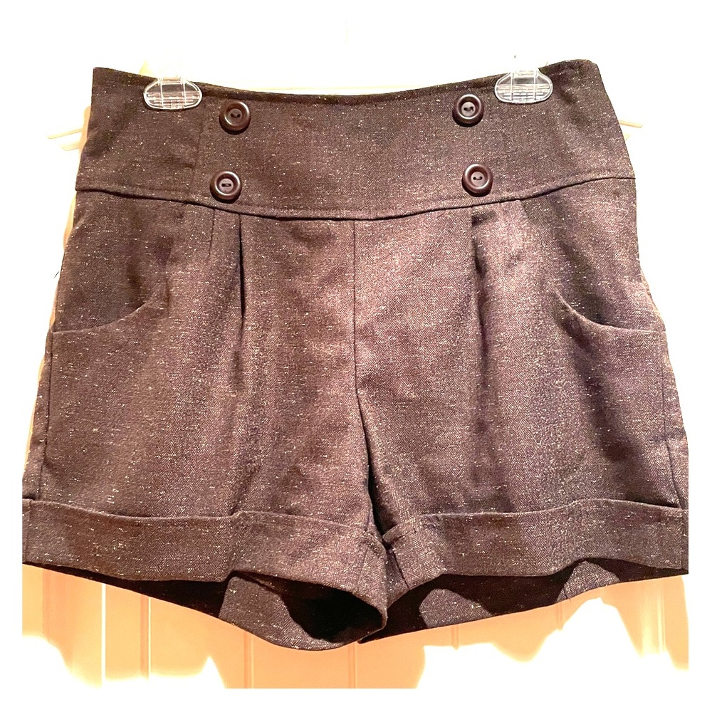 High waisted brown shorts